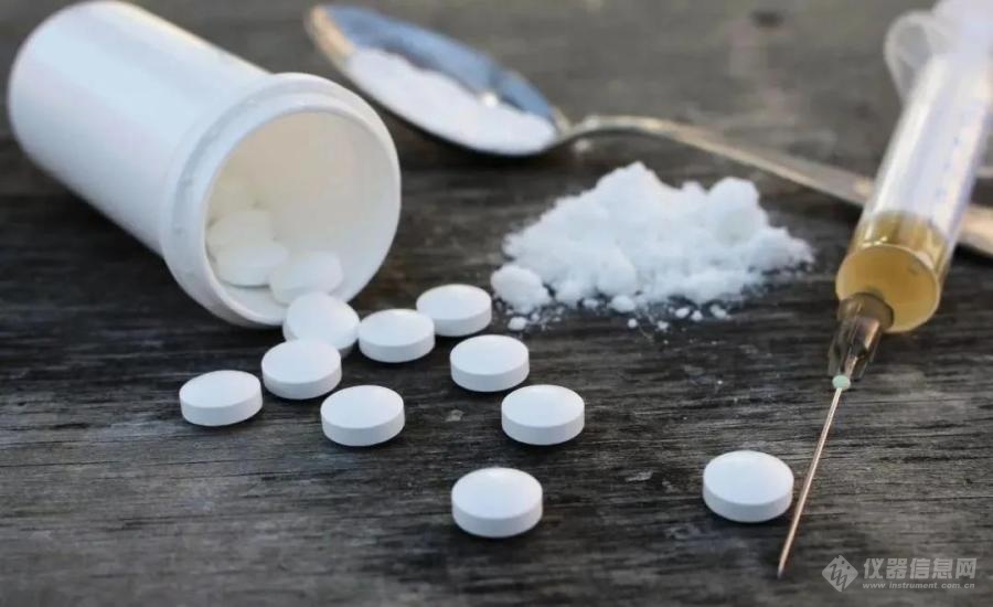 拉曼光譜的定性測量和定量測量